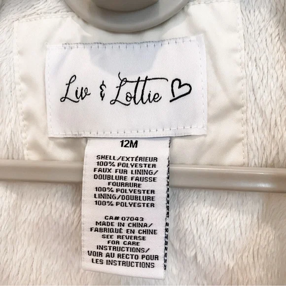 Sold Fall Sale: Liv & Lottie | White Quilted Jacket with Faux Fur Lining - Picture 6 of 6